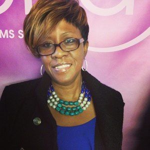 Meet your Posher, Hilda